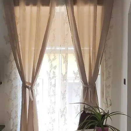 Bettyhome Bed and Breakfast